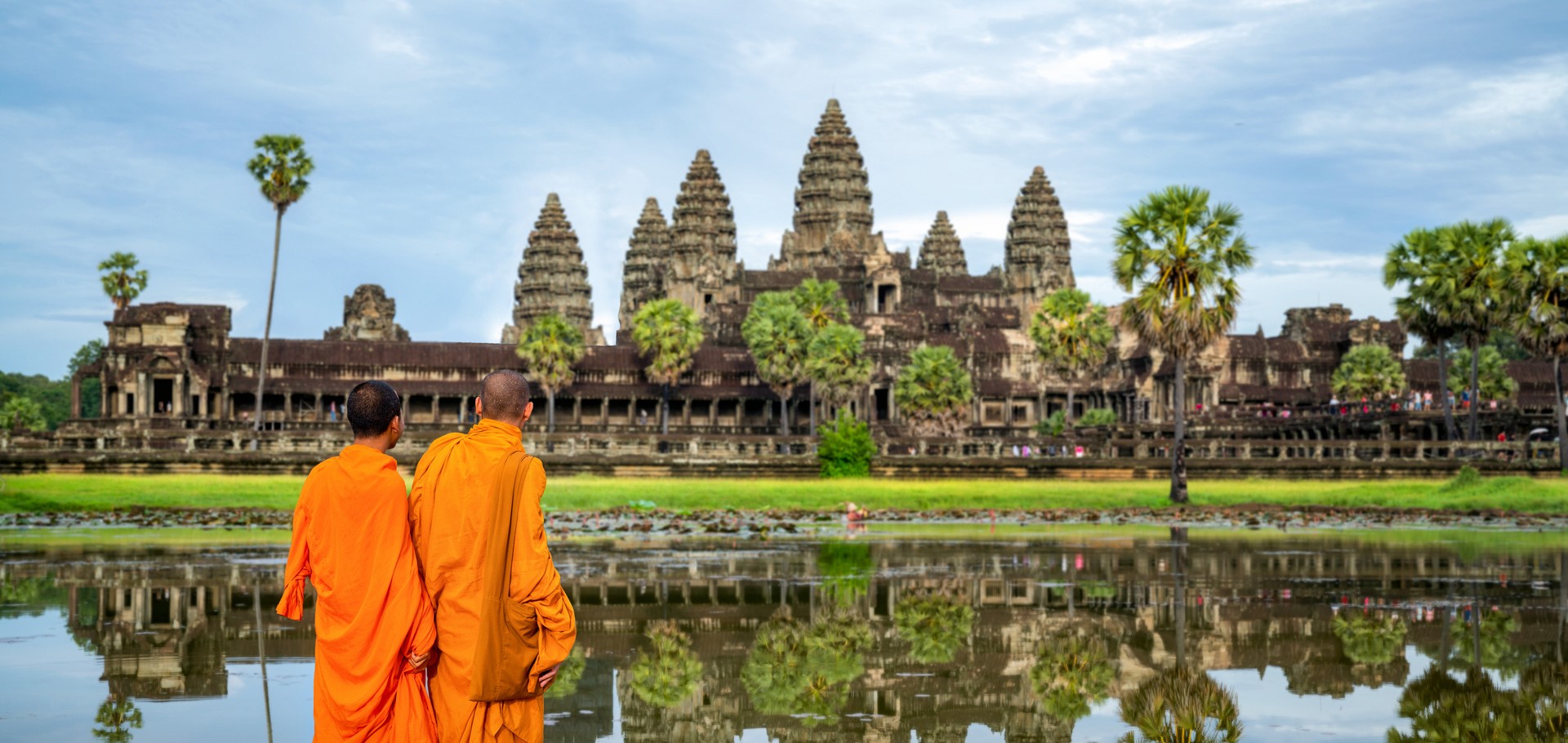 Singapura, Ho Chi Minh, Hanoi, Ha Long / Lan Há, Luang Prabang, Siem Reap, Bangkok, Chiang Mai & Phuket