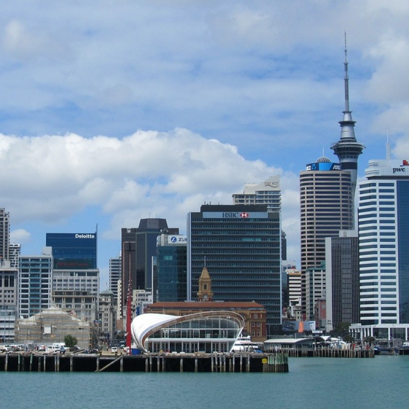 Auckland & Rotorua Auckland & Rotorua
