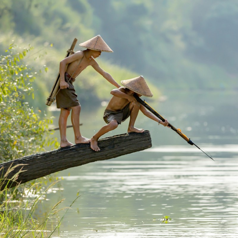 Luang Prabang, Hanoi, Halong Bay, Hoi An, Hue, Ho Chi Minh & Siem Reap Luang Prabang, Hanoi, Halong Bay, Hoi An, Hue, Ho Chi Minh & Siem Reap