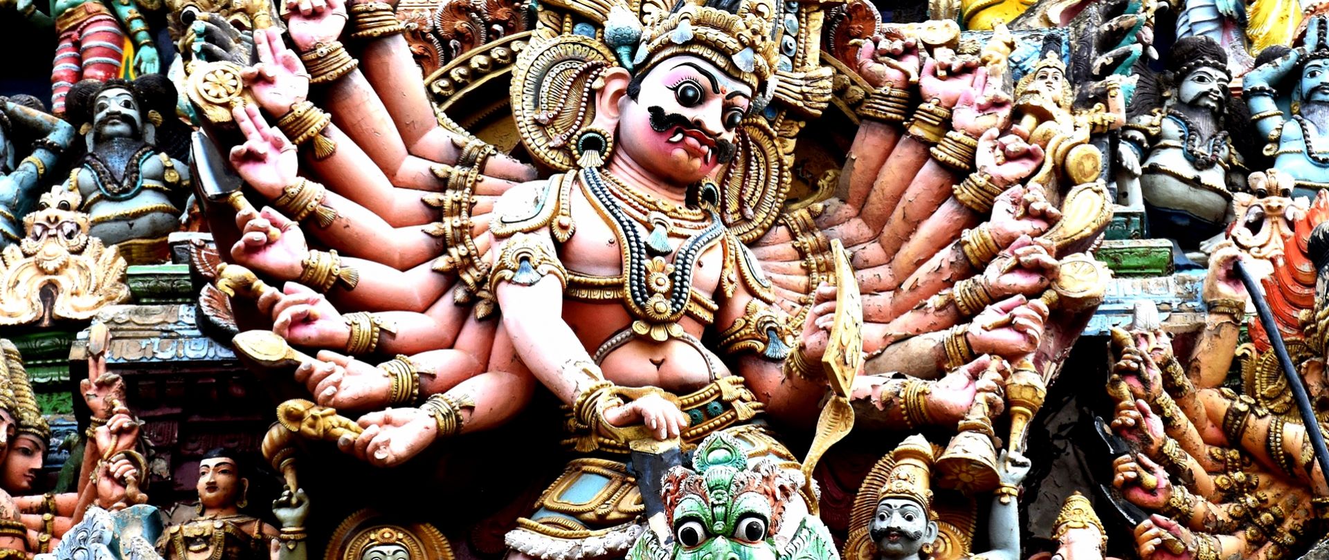 Cochin, Munnar, Periyar, Kumarakom, Alleppey, Kovalam & Trivandrum    