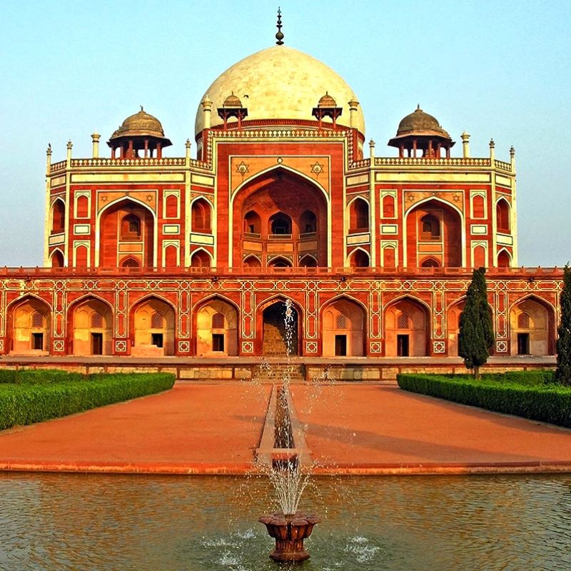 Delhi, Jaipur, Fatehpur Sikri, Agra, Jhansi, Orchha, Khajuraho & Varanasi
