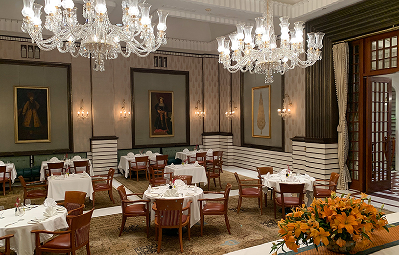 Restaurantes & Bares