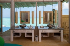 1 Bedroom Water Retreat