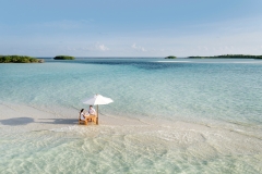 Dining in Water